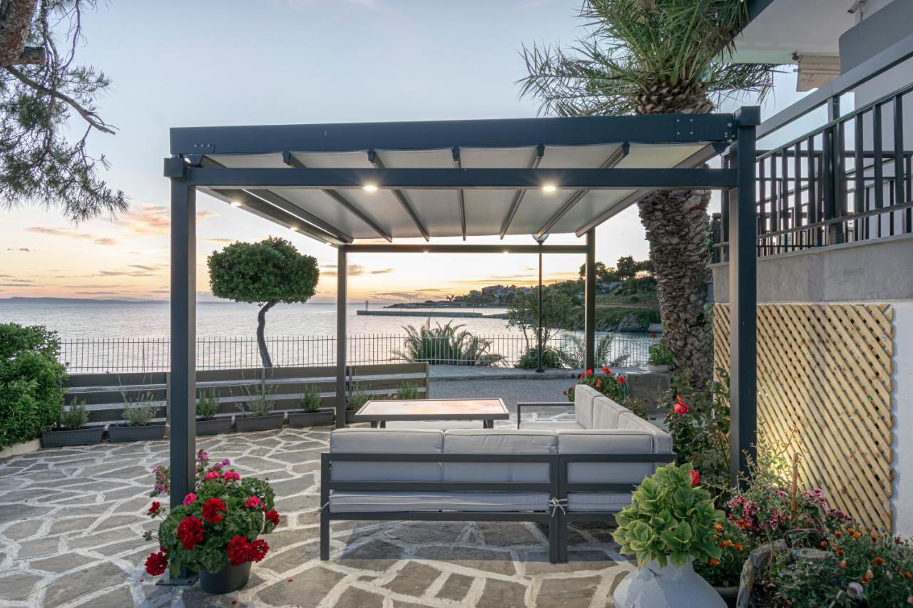 Magda Rooms "Sea View" Neos Marmaras Esterno foto